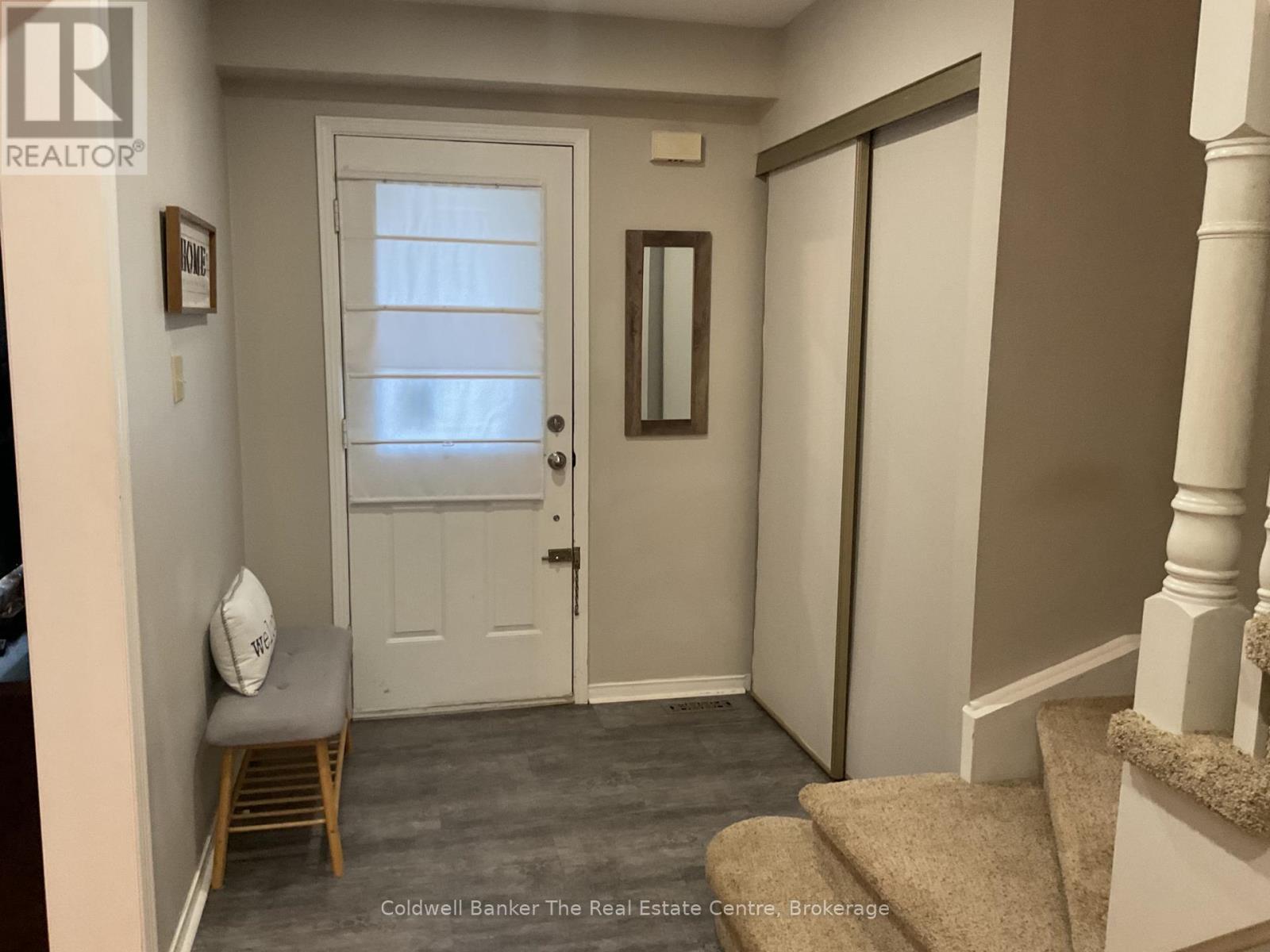 Entrance - 7 Brandon Crescent, Orillia, ON