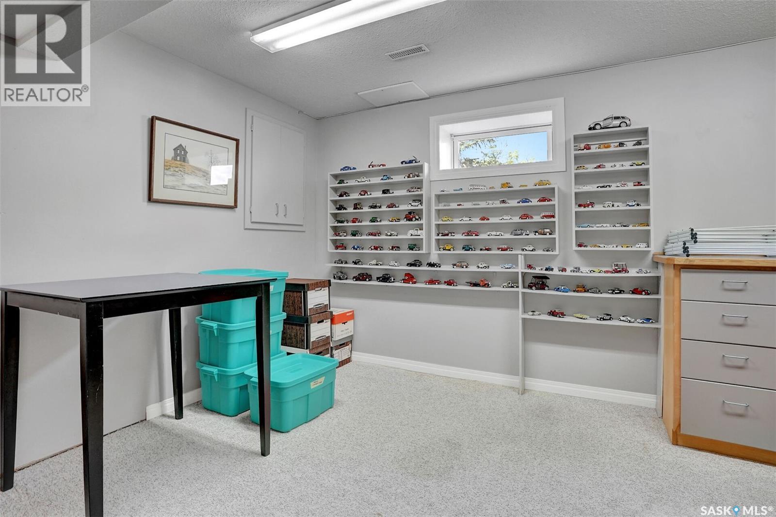 3320 Buckingham Drive E, Regina, SK