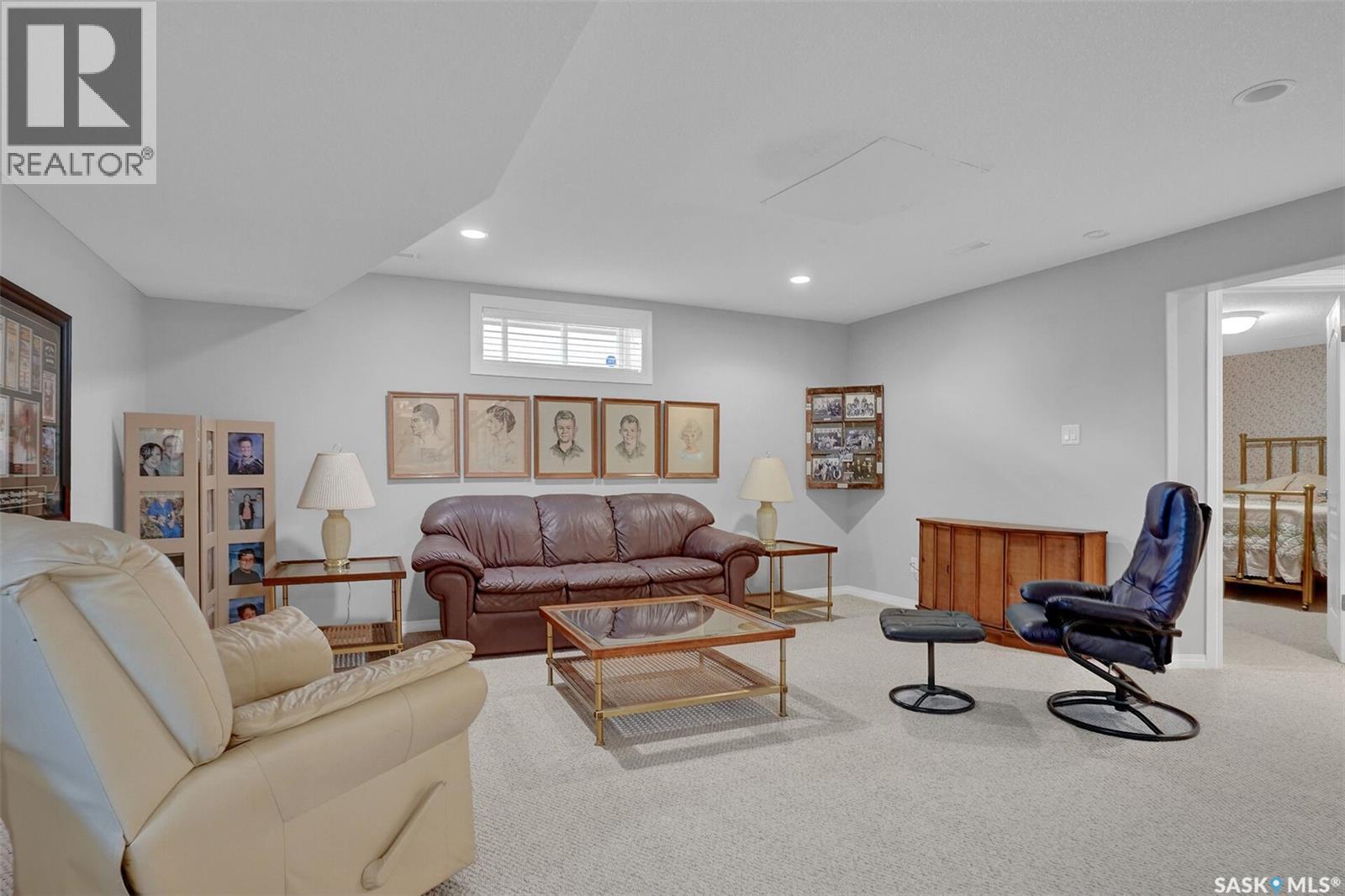 3320 Buckingham Drive E, Regina, SK
