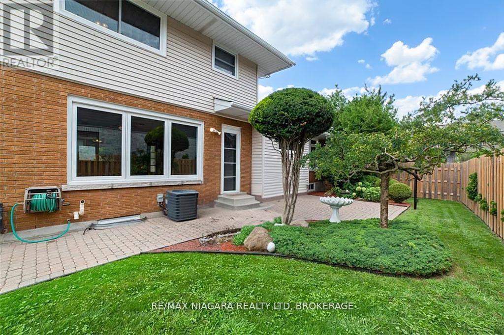 4 Tanner Circle, St. Catharines (Lakeshore), ON
