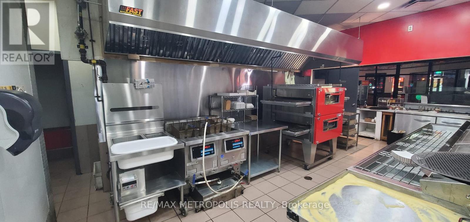 4383 Kingston Road, Toronto, ON
