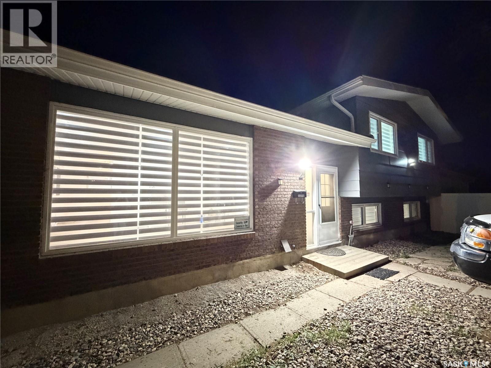 2 Mcdougall Crescent, Saskatoon, SK
