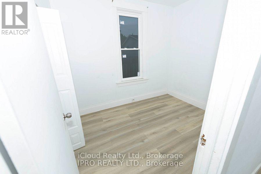81 Florence Avenue, Kitchener, ON
