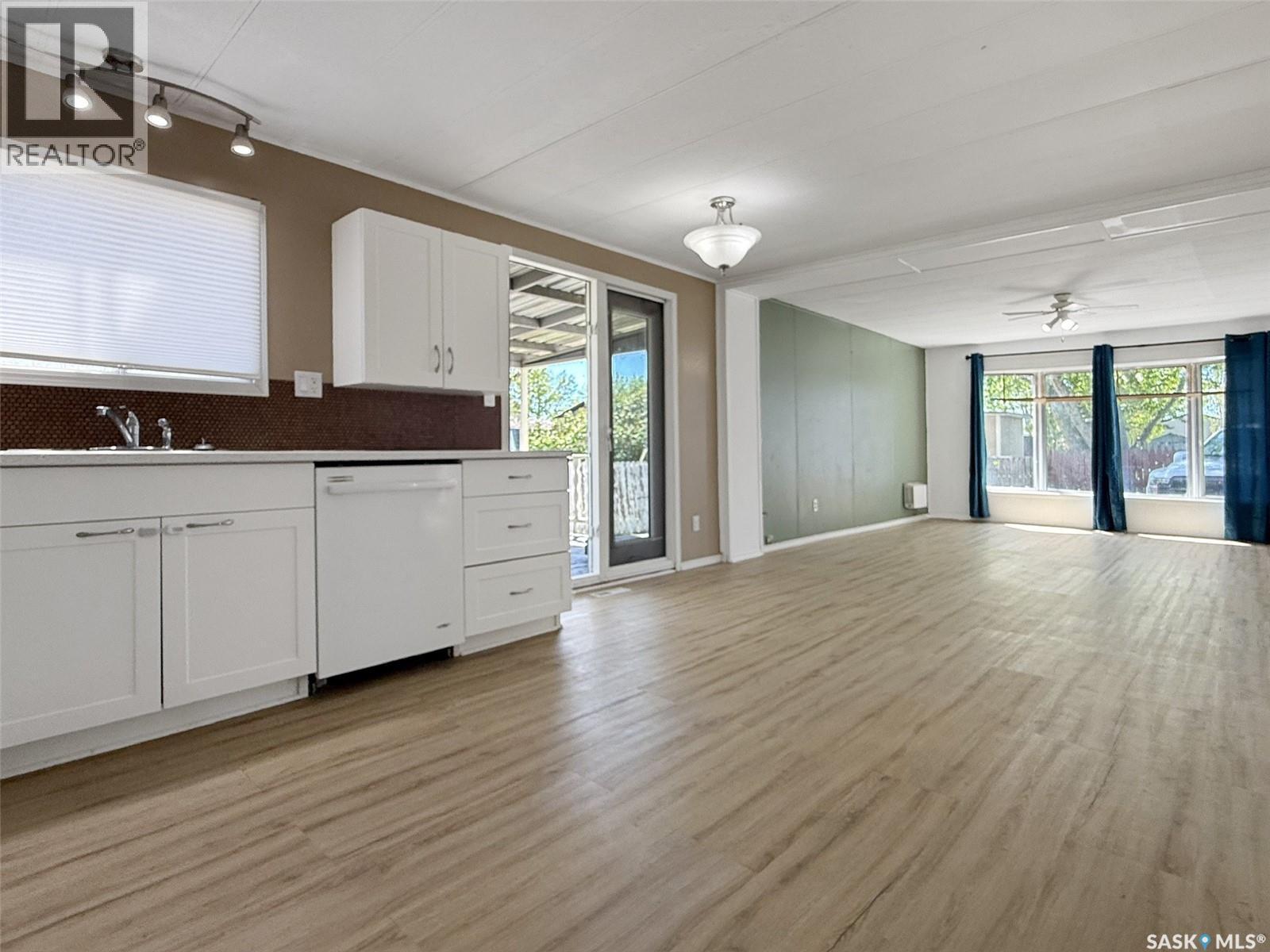 10 Prairie Sun Court, Swift Current, SK