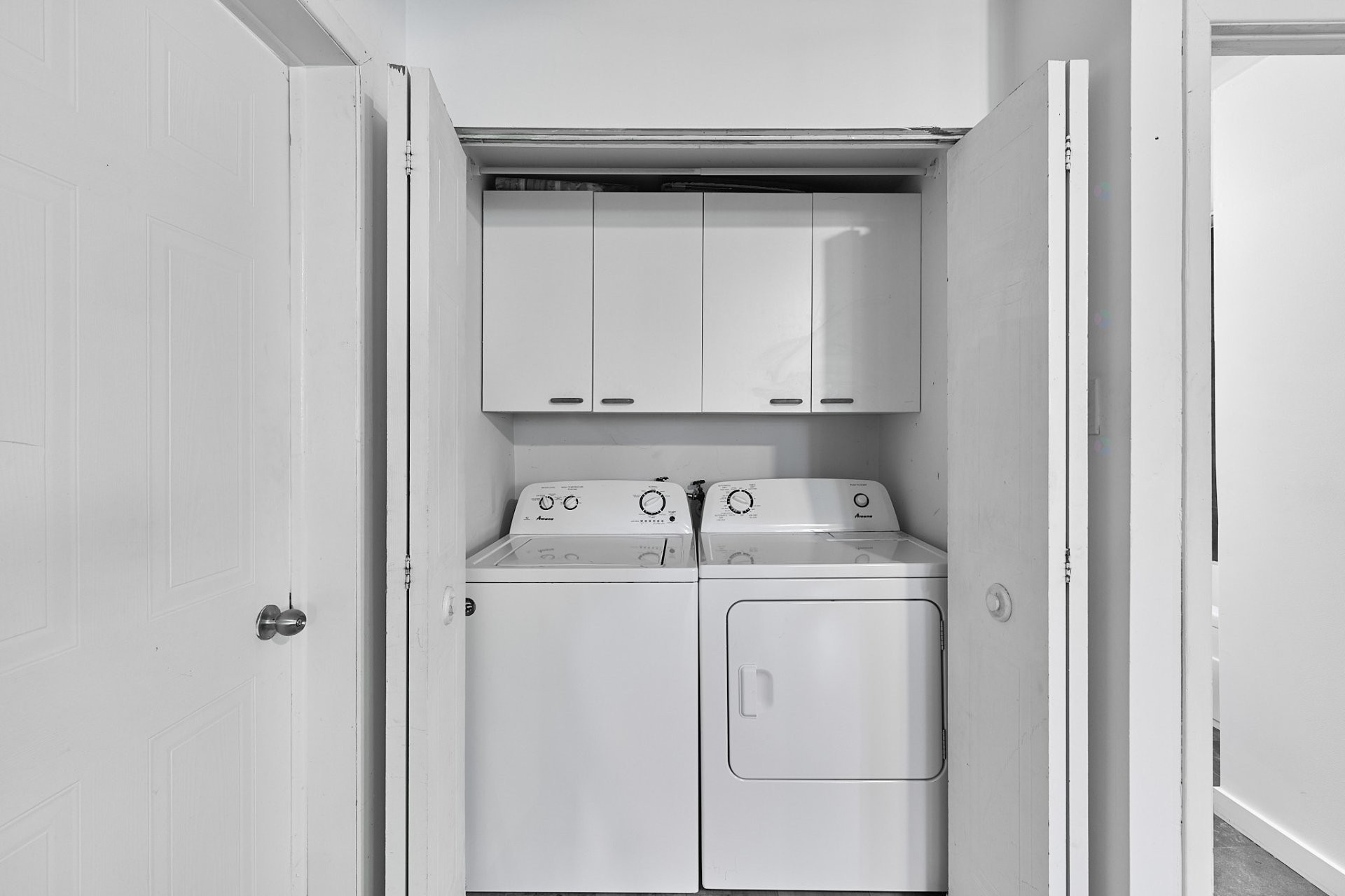 Salle de lavage - 1 - 1B Rue Ouellette, Saint-Constant, QC