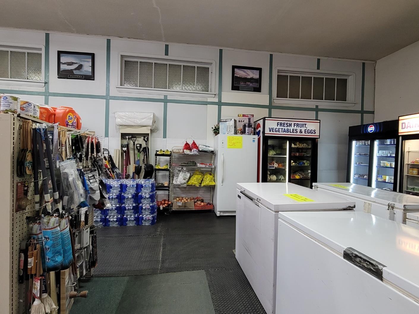122 Main St, Chauvin, AB