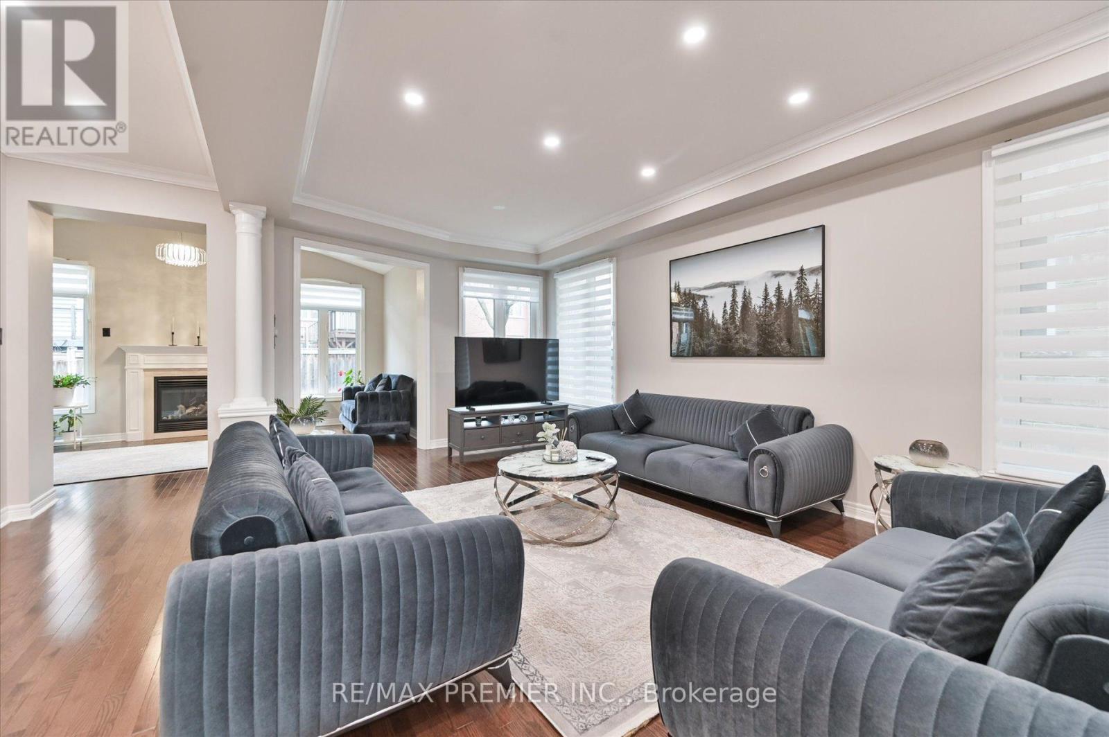 170 Ascalon Drive, Vaughan, ON