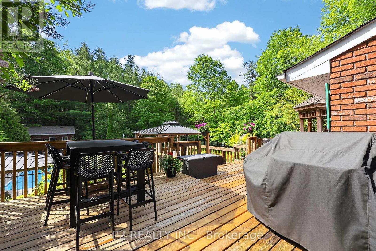 35 Jodies Lane, Springwater, ON