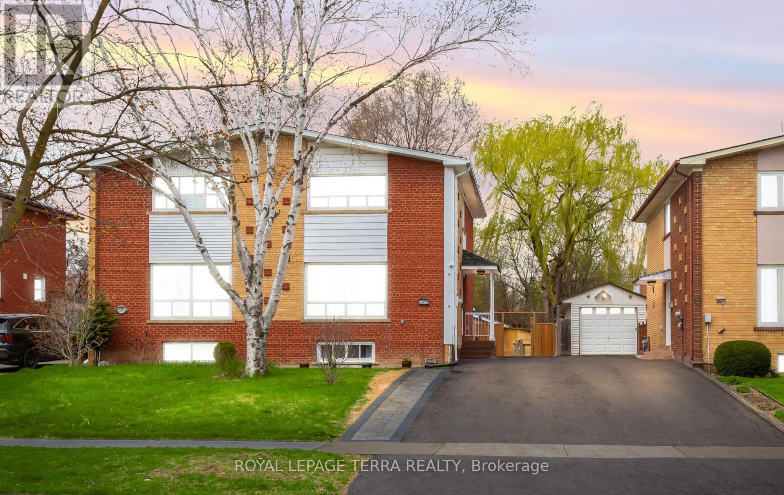 2475 Brookhurst Road, Mississauga, ON