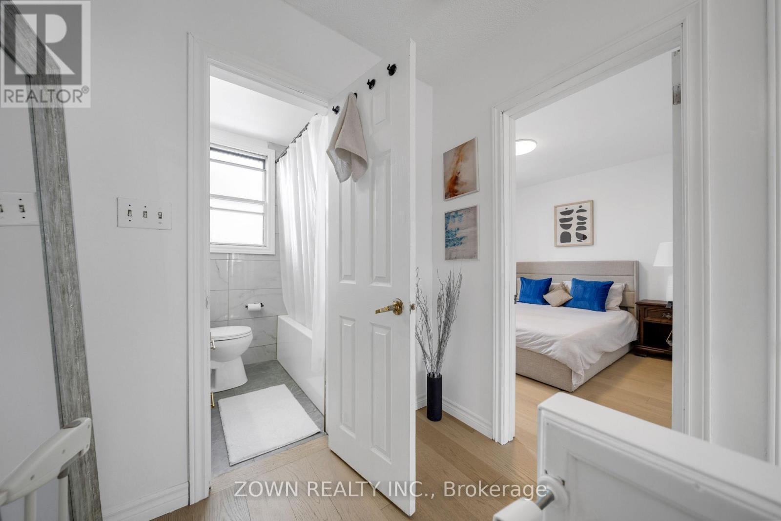8312 Kipling Avenue, Vaughan, ON