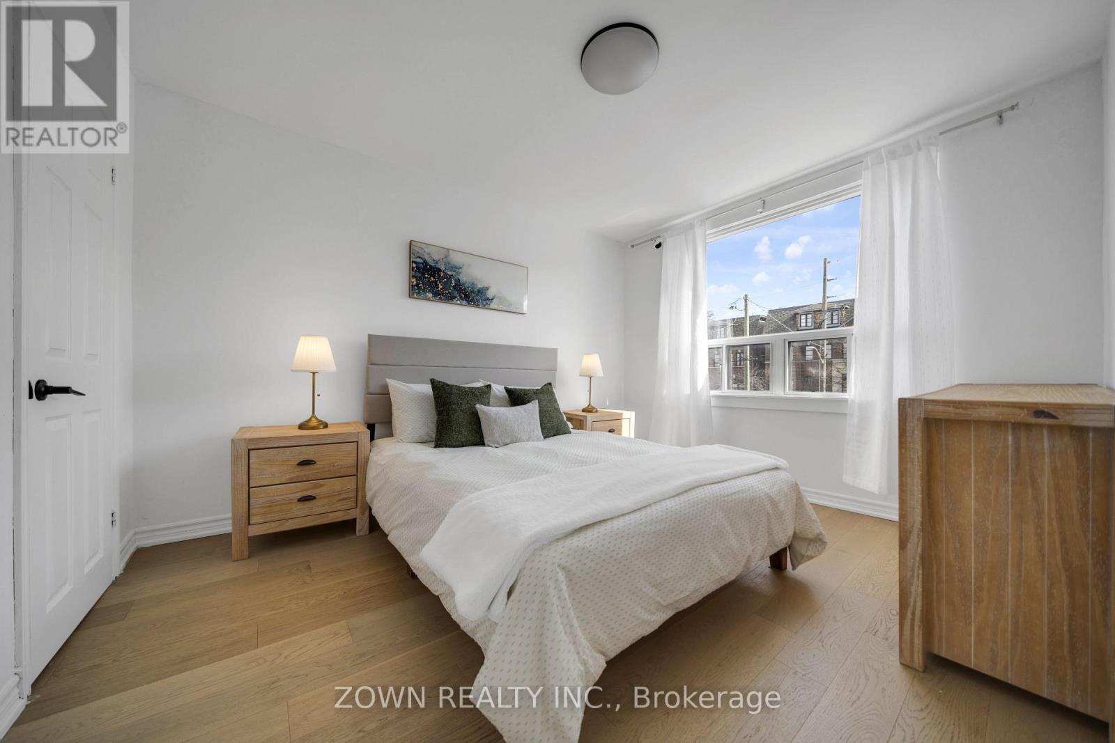 8312 Kipling Avenue, Vaughan, ON