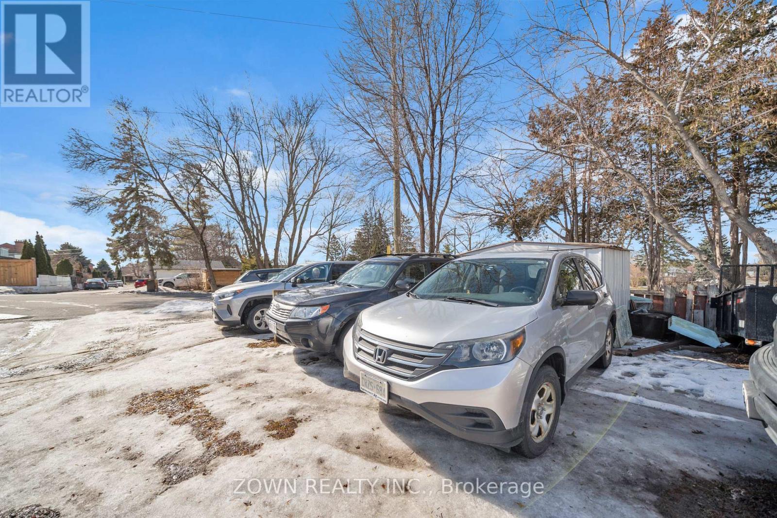 8312 Kipling Avenue, Vaughan, ON