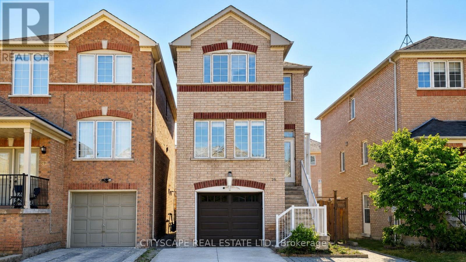 29 Centrepark Drive, Toronto, ON