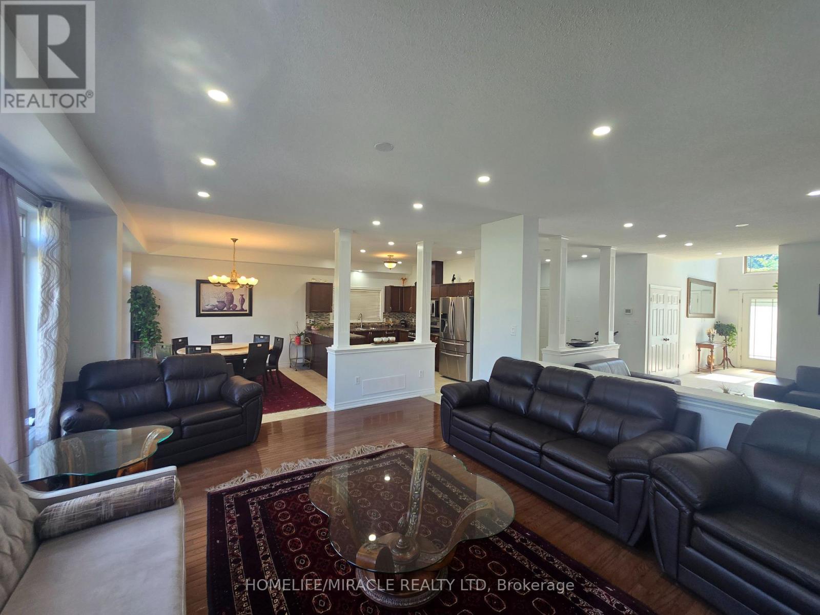 197 Cloverleaf Drive, Hamilton, ON