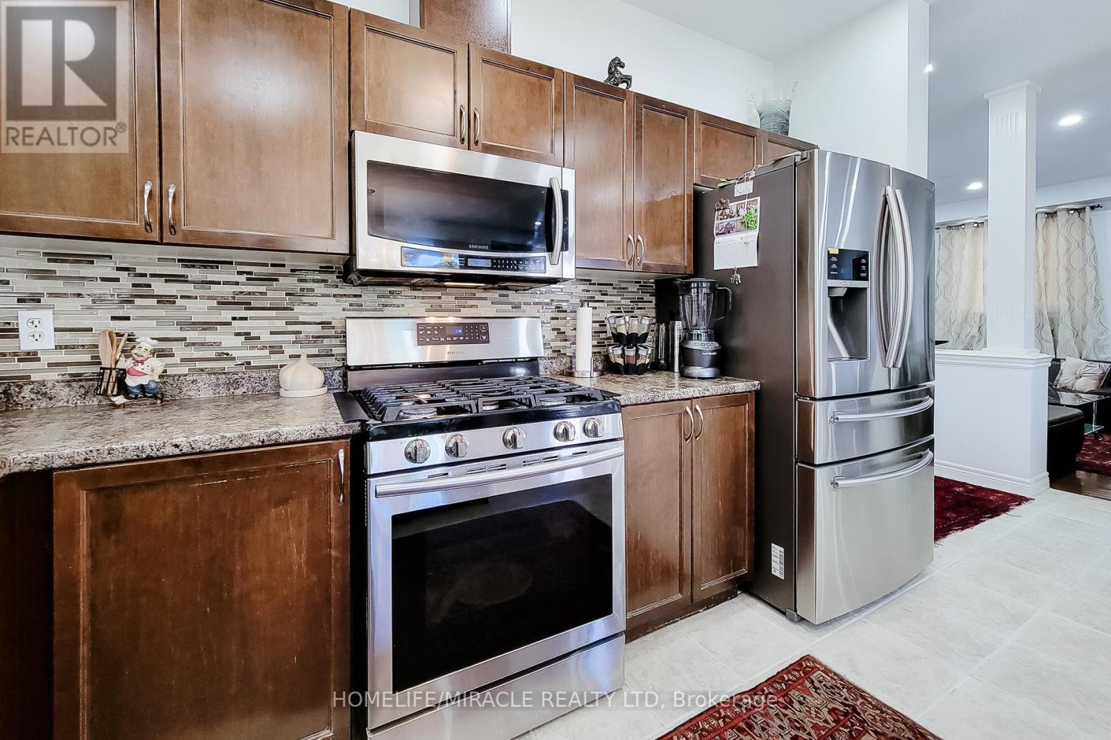 197 Cloverleaf Drive, Hamilton, ON