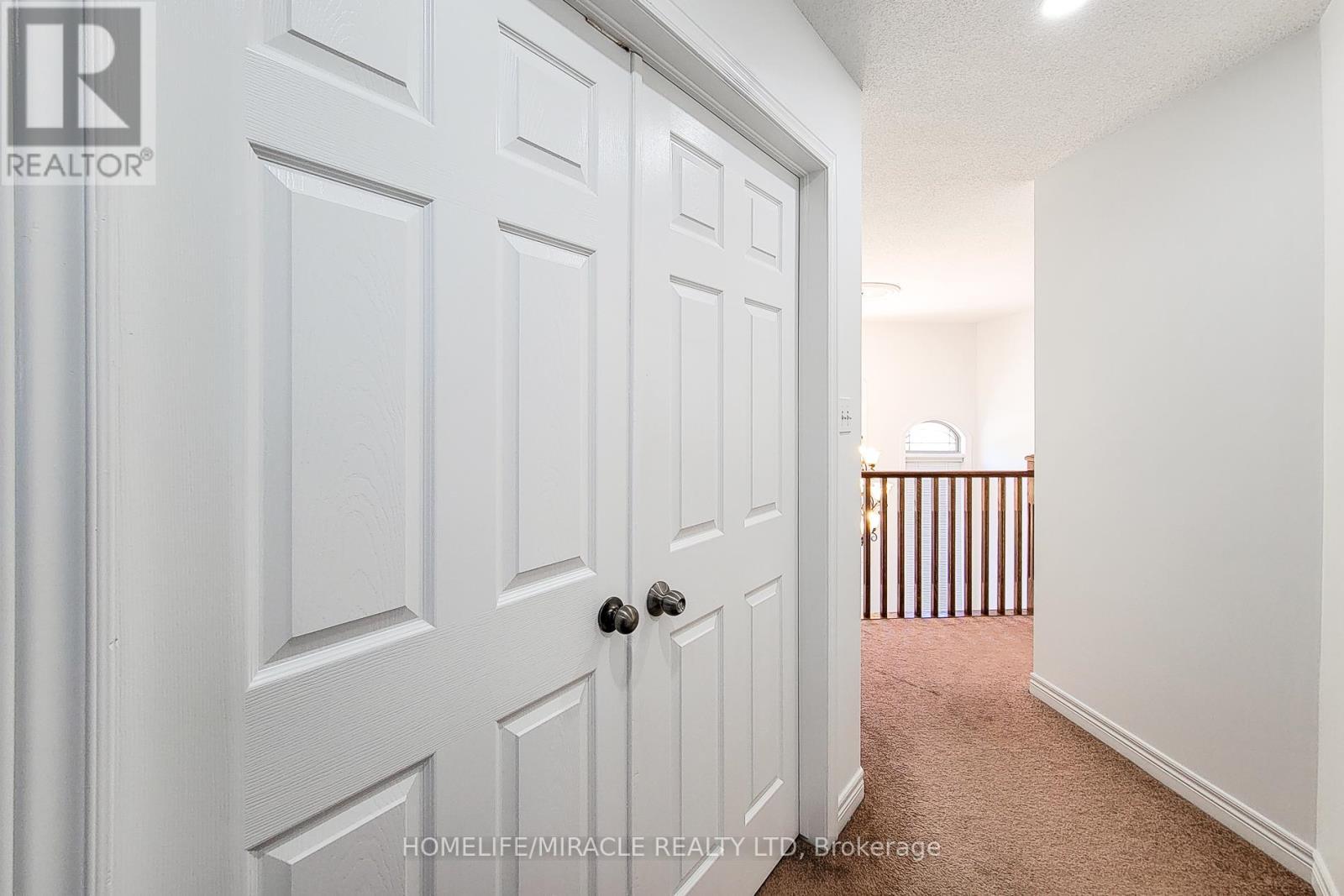 197 Cloverleaf Drive, Hamilton, ON