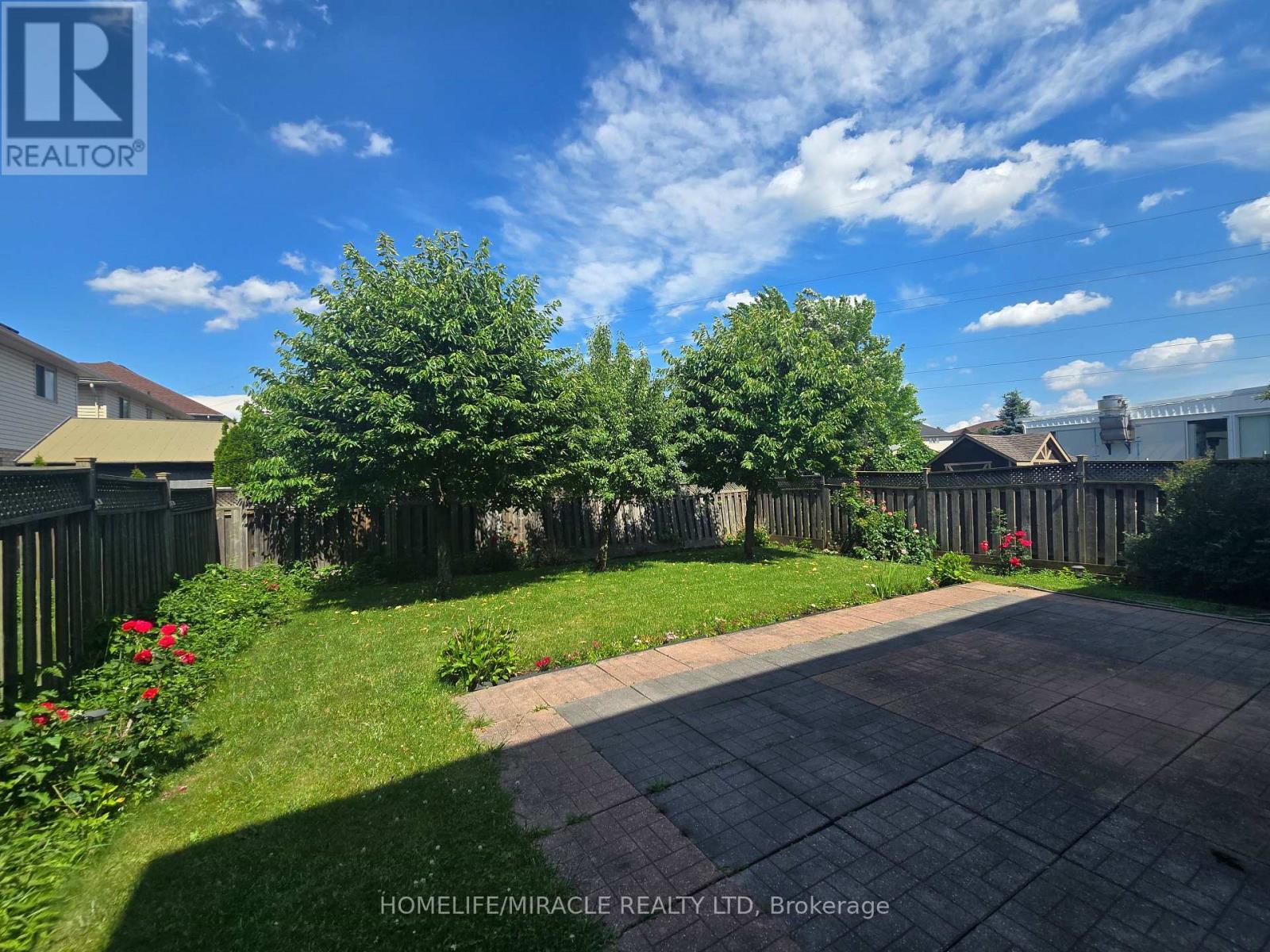 197 Cloverleaf Drive, Hamilton, ON