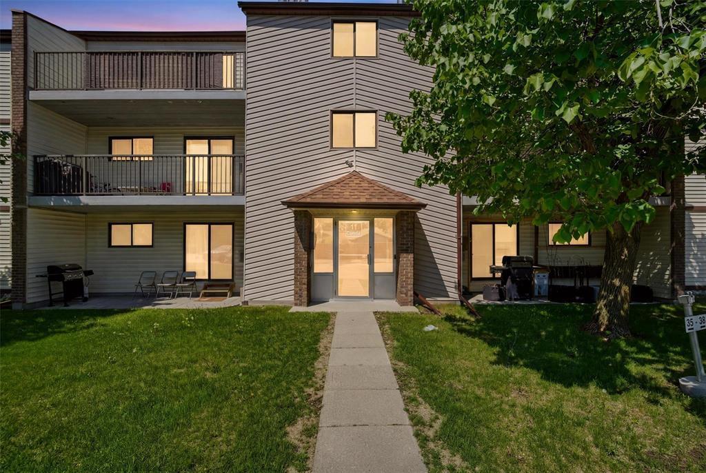 203 11 Burland Avenue, Winnipeg, MB