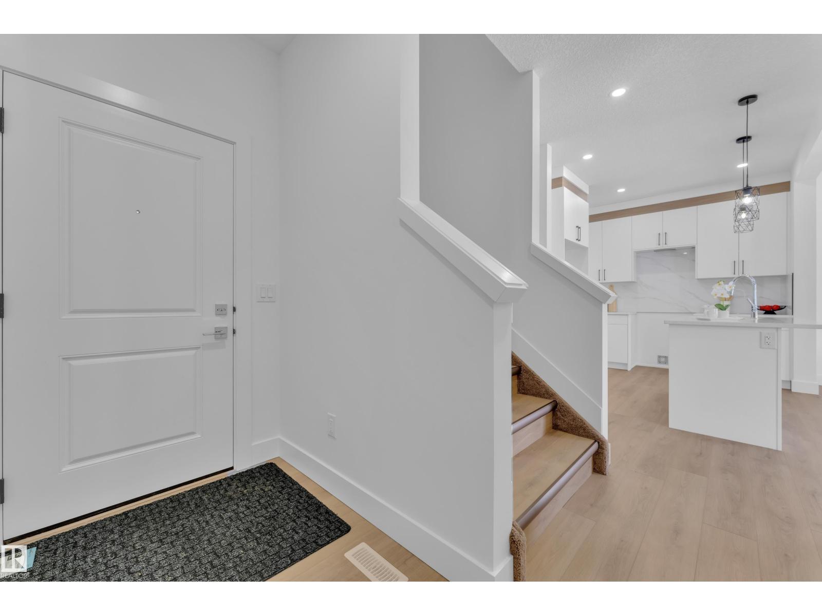 237 Linden Lo, Leduc, AB