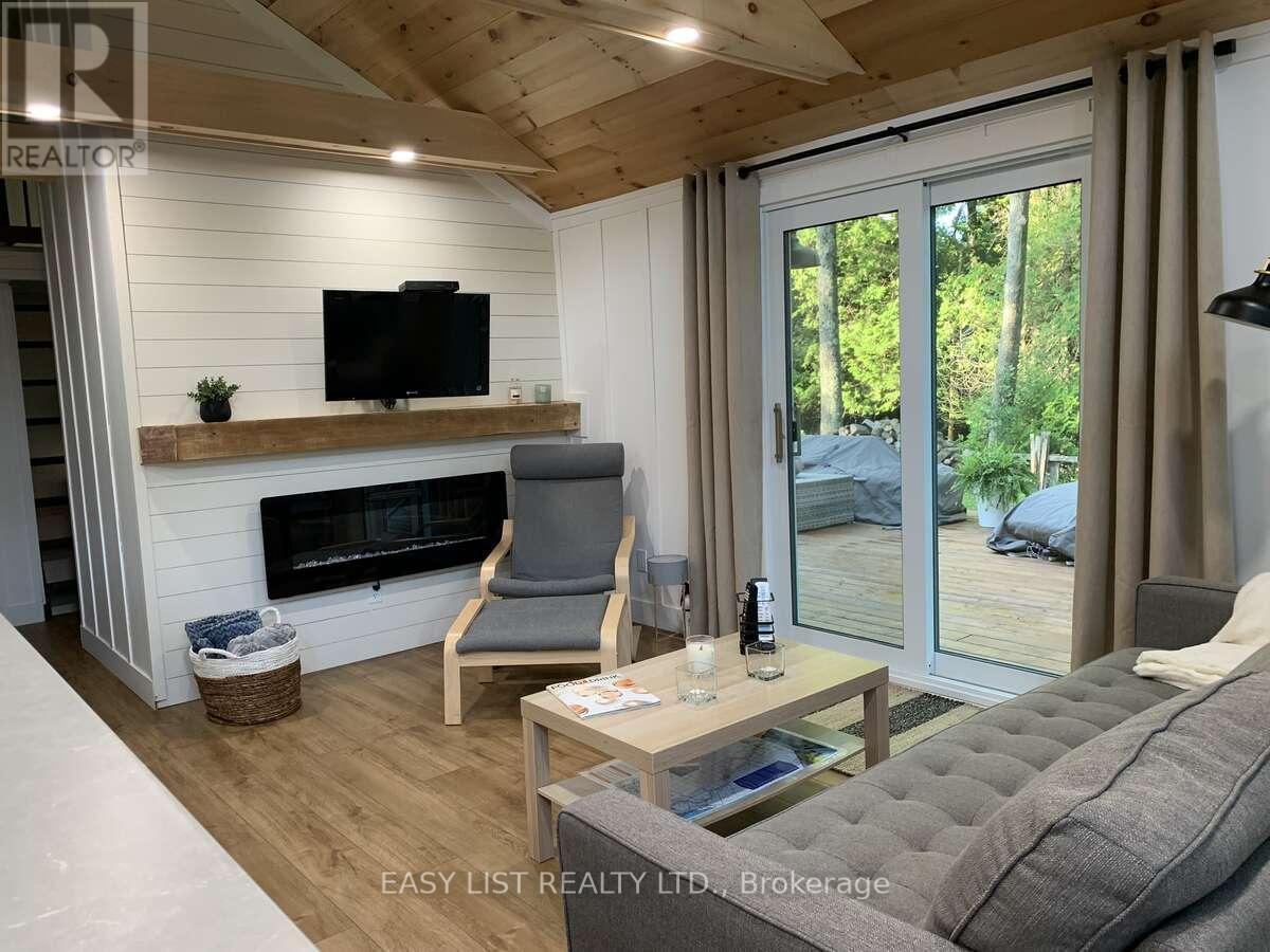858 Howdenvale Road, South Bruce Peninsula, ON