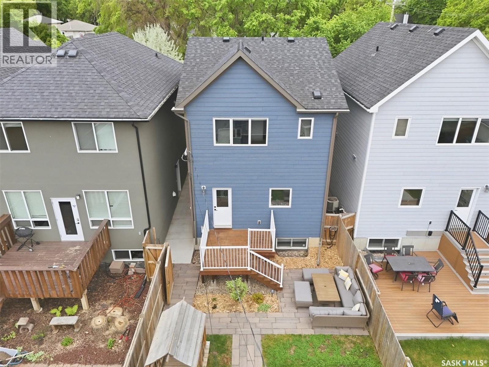 111 2Nd Street E, Saskatoon, SK