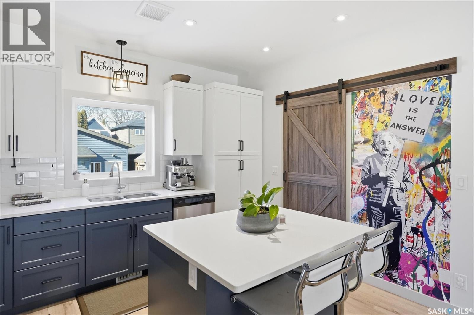 111 2Nd Street E, Saskatoon, SK