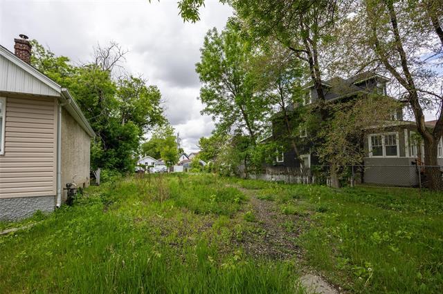 464 Arlington St, Winnipeg, MB