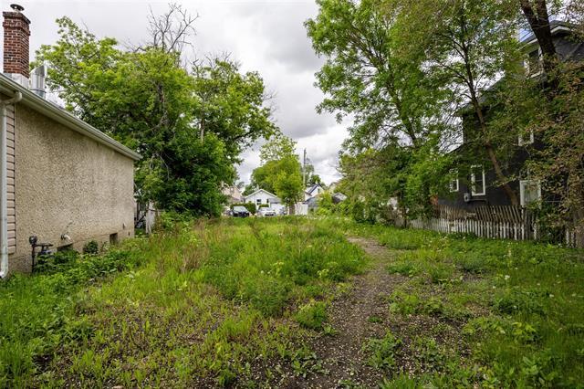 464 Arlington St, Winnipeg, MB