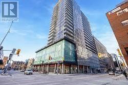 1411 - 324 LAURIER AVENUE W Ottawa, ON K1P 0A4