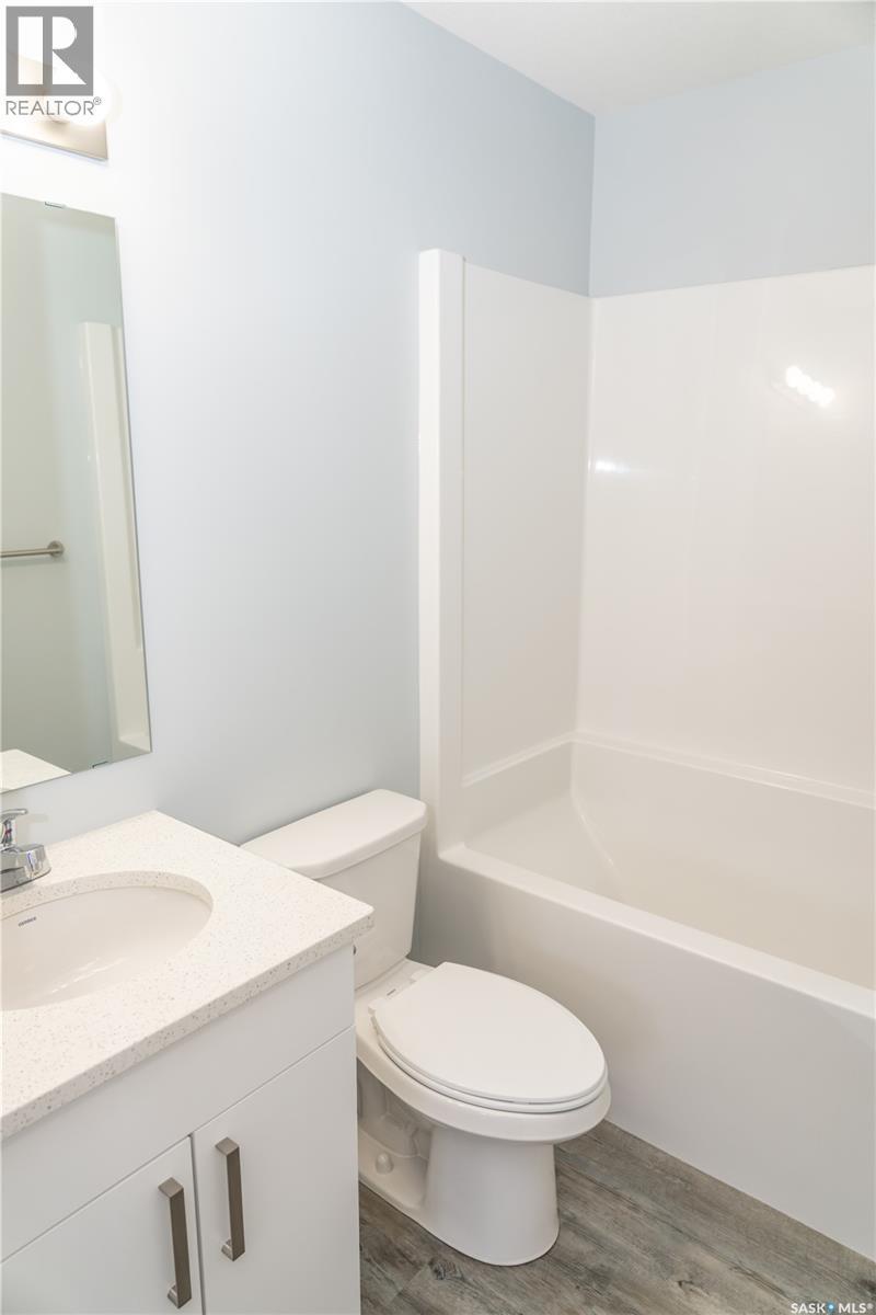 370 Stehwien Street, Saskatoon, SK