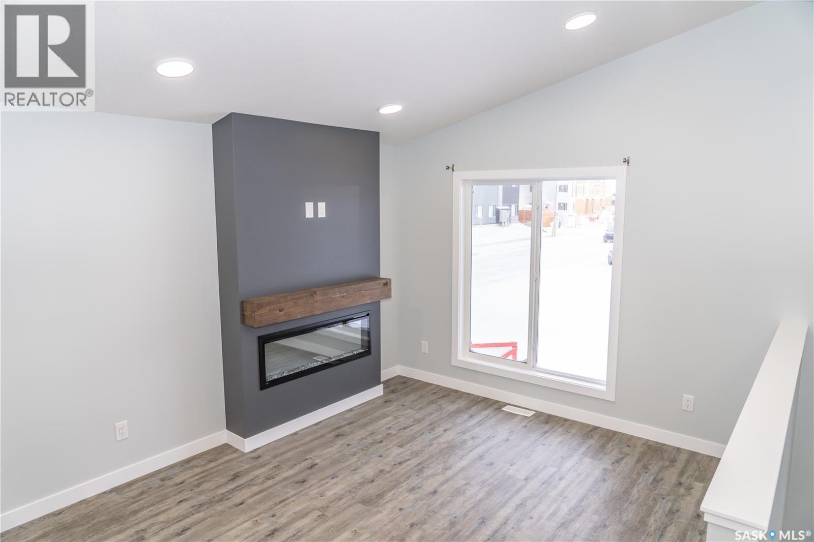 370 Stehwien Street, Saskatoon, SK