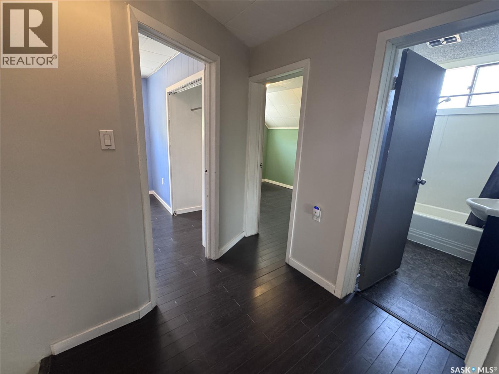 408 4Th Avenue E, Biggar, SK