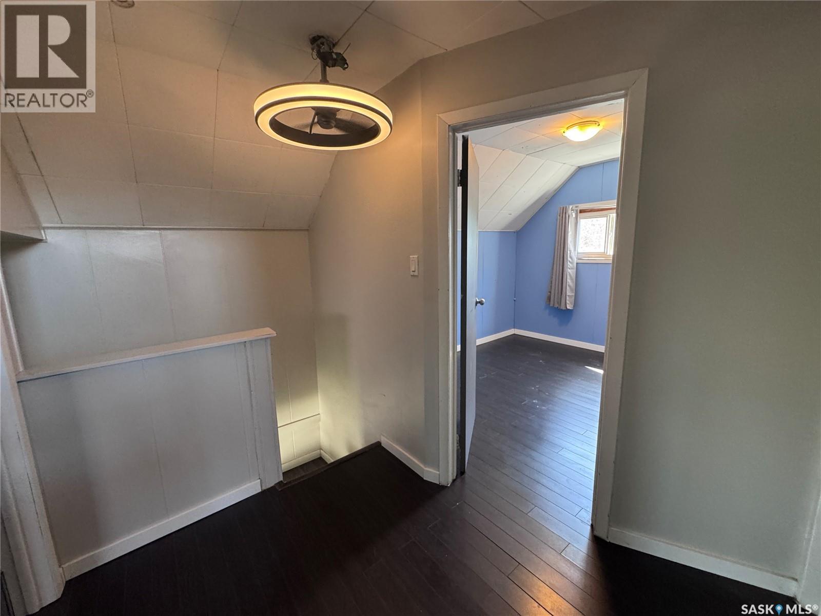 408 4Th Avenue E, Biggar, SK