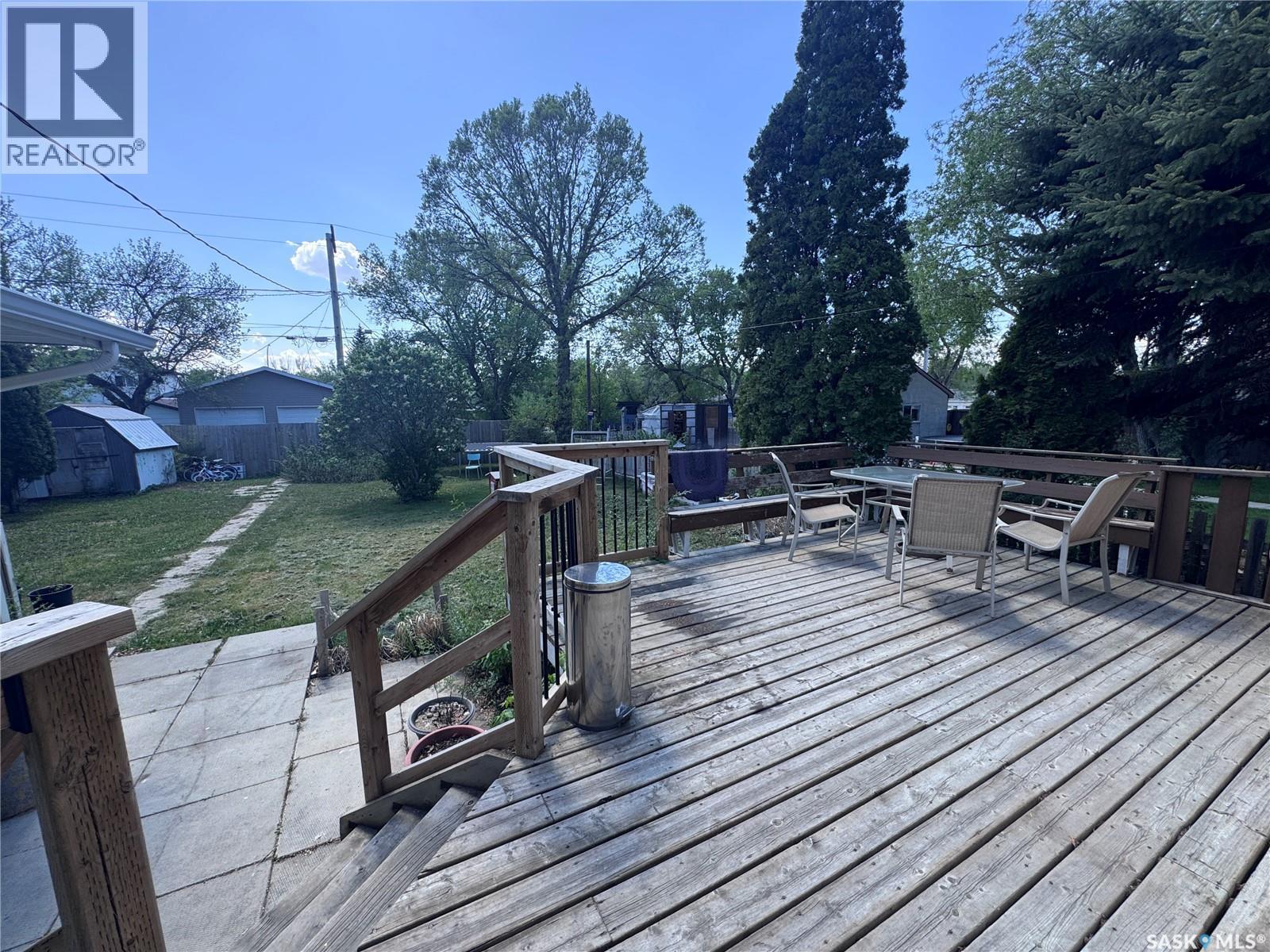 408 4Th Avenue E, Biggar, SK