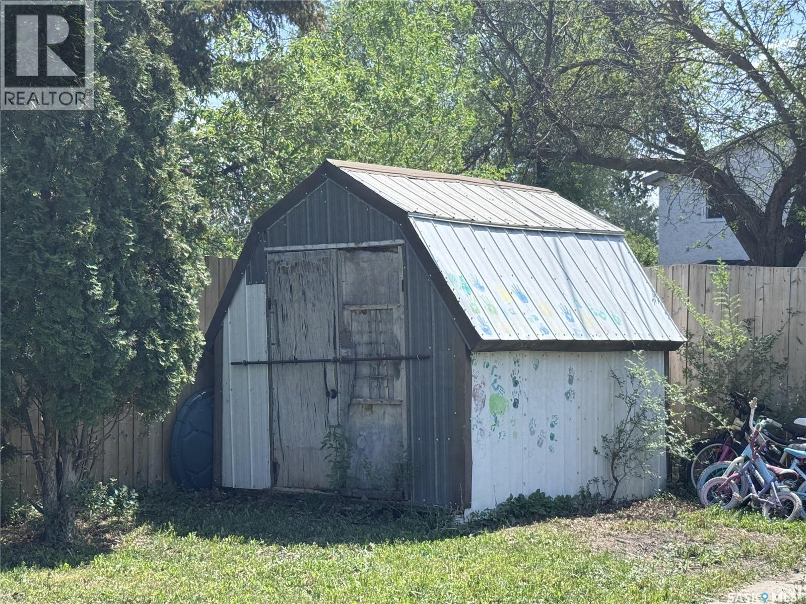 408 4Th Avenue E, Biggar, SK