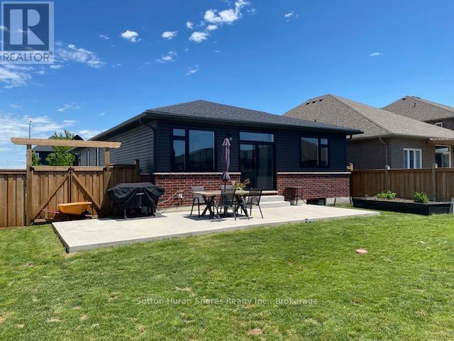 414 Mary Rose Avenue, Saugeen Shores, ON