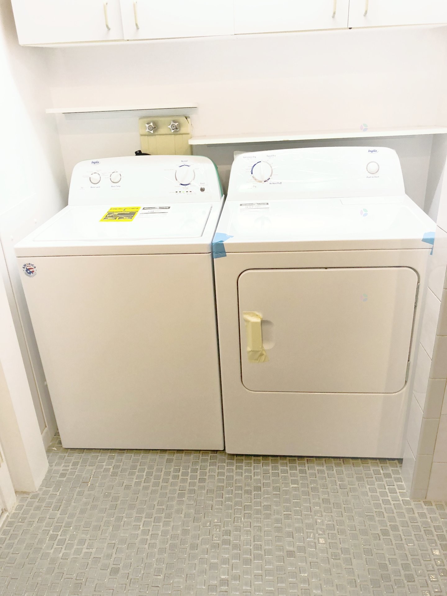 Salle de lavage - 6922 Rue Jogues, Montréal (Le Sud-Ouest), QC