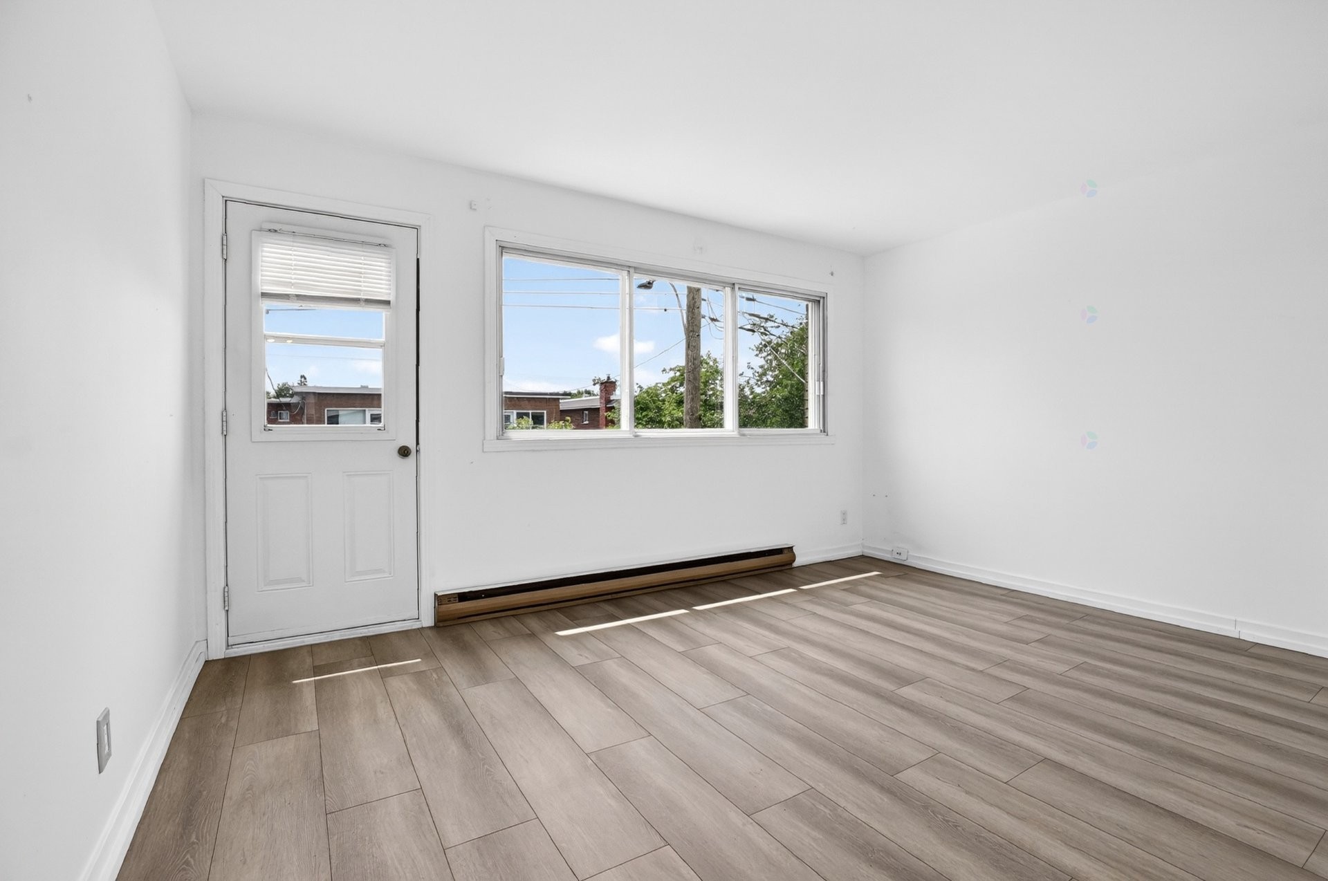 Hall d'entrée/Vestibule - 9635 - A Rue J.-J.-Gagnier, Montréal (Ahuntsic-Cartierville), QC