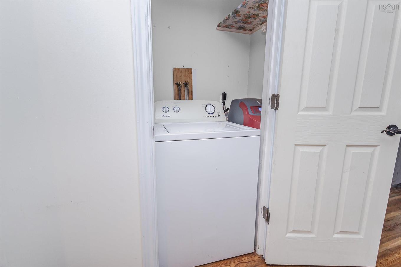 30 Thomas Avenue Sydney Ns, Mira Road, NS