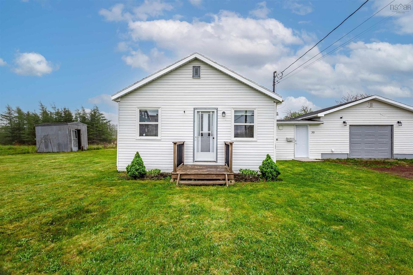 30 Thomas Avenue Sydney Ns, Mira Road, NS