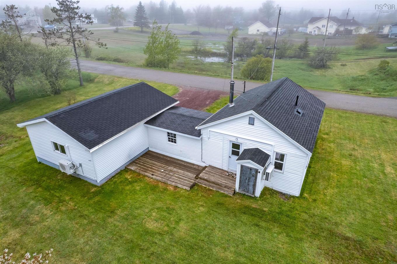 30 Thomas Avenue Sydney Ns, Mira Road, NS