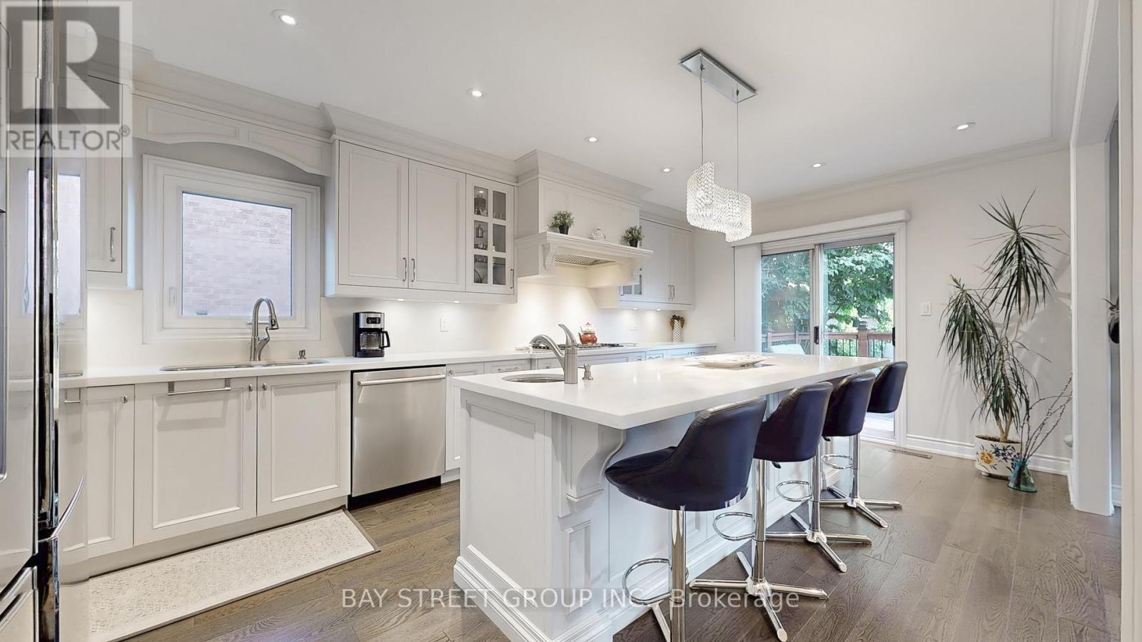 57 Whitburn Crescent, Vaughan, ON