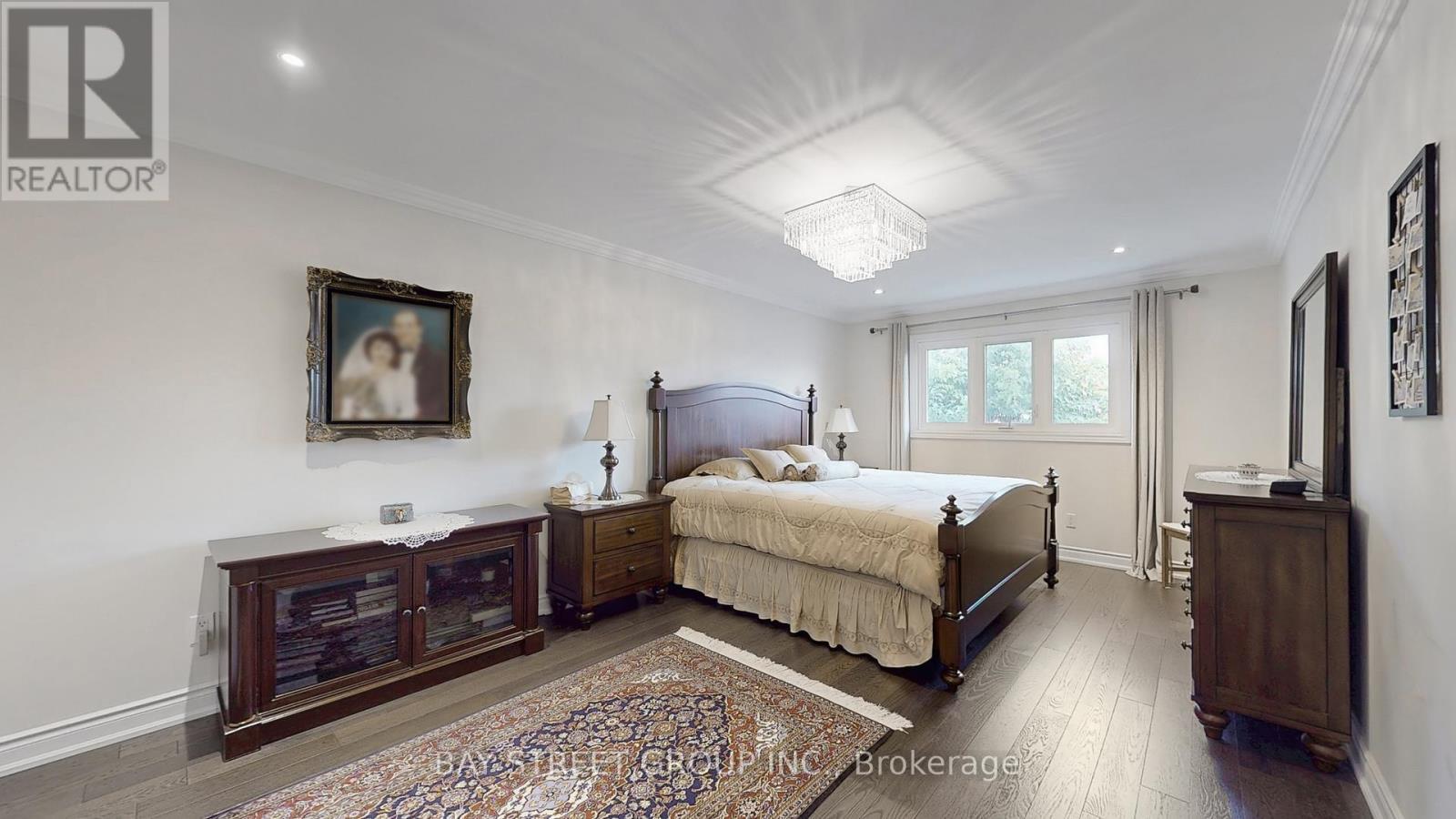 57 Whitburn Crescent, Vaughan, ON