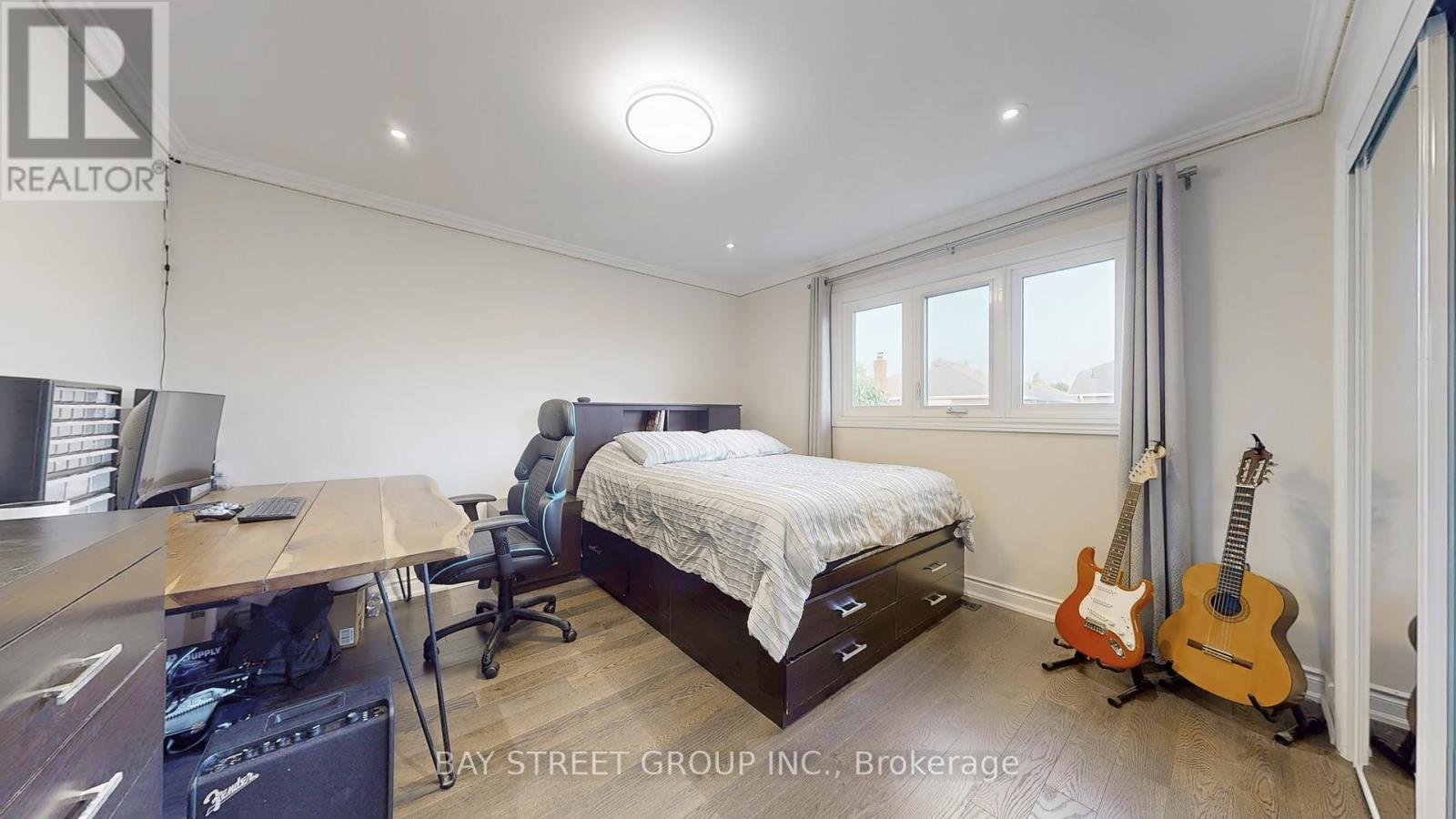 57 Whitburn Crescent, Vaughan, ON