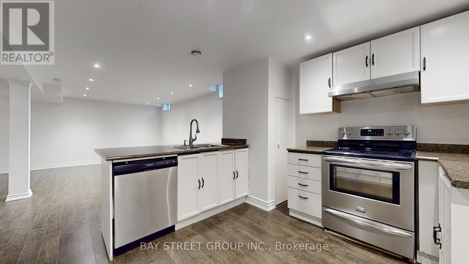 57 Whitburn Crescent, Vaughan, ON