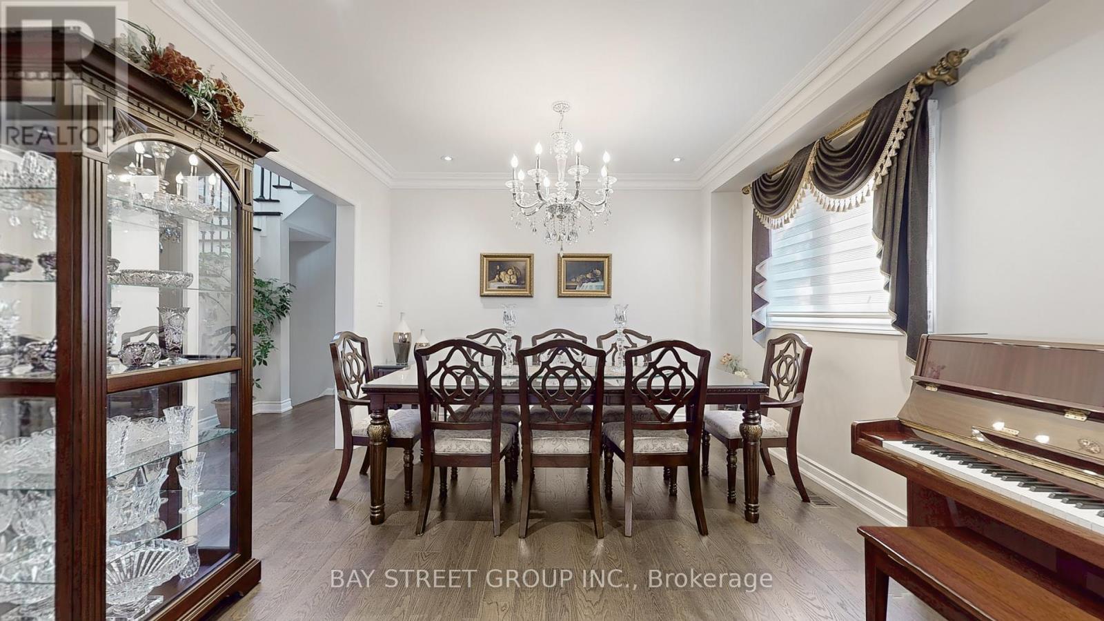57 Whitburn Crescent, Vaughan, ON