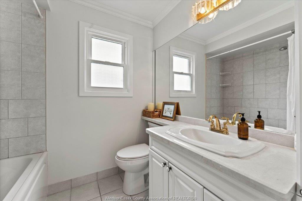 3501 Dandurand, Windsor, ON