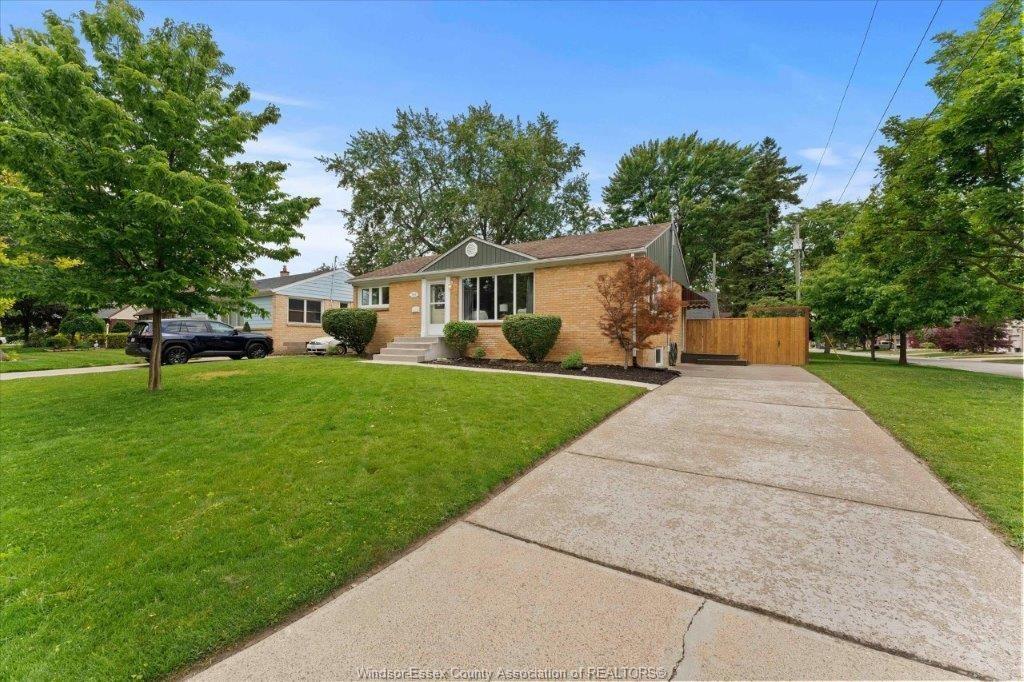 3501 Dandurand, Windsor, ON