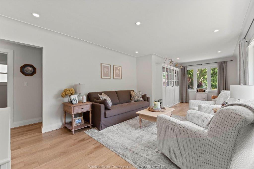 3501 Dandurand, Windsor, ON