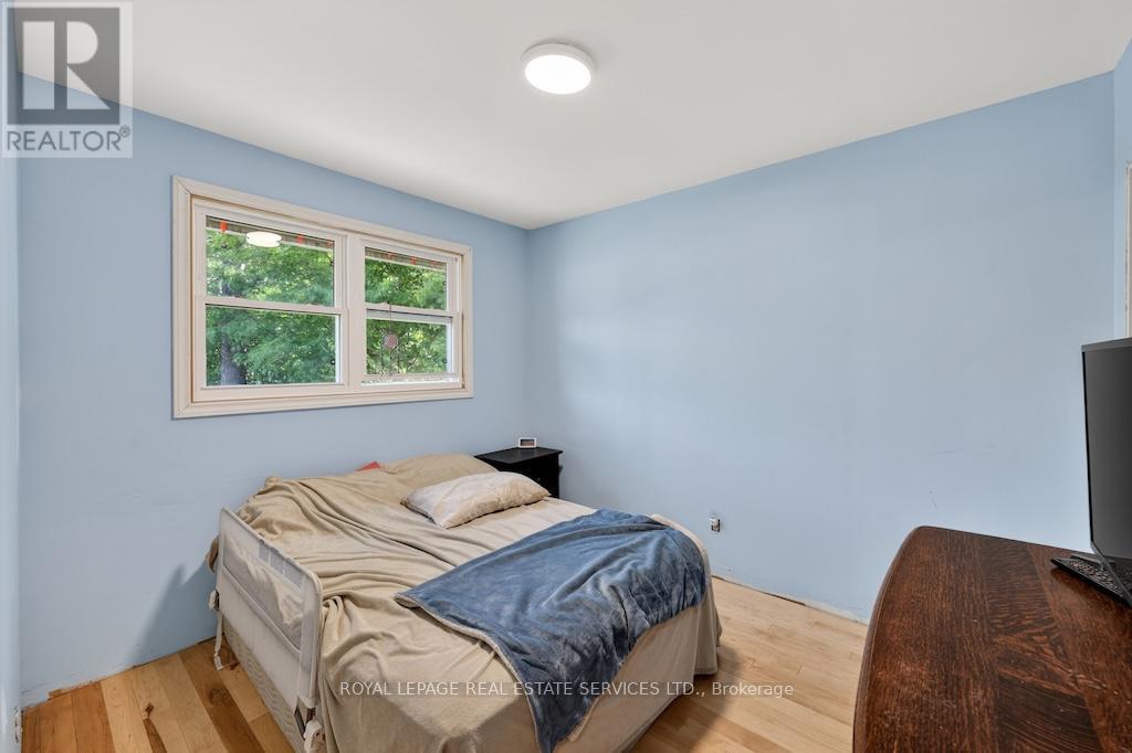 211 Mccrea Drive, Clearview, ON